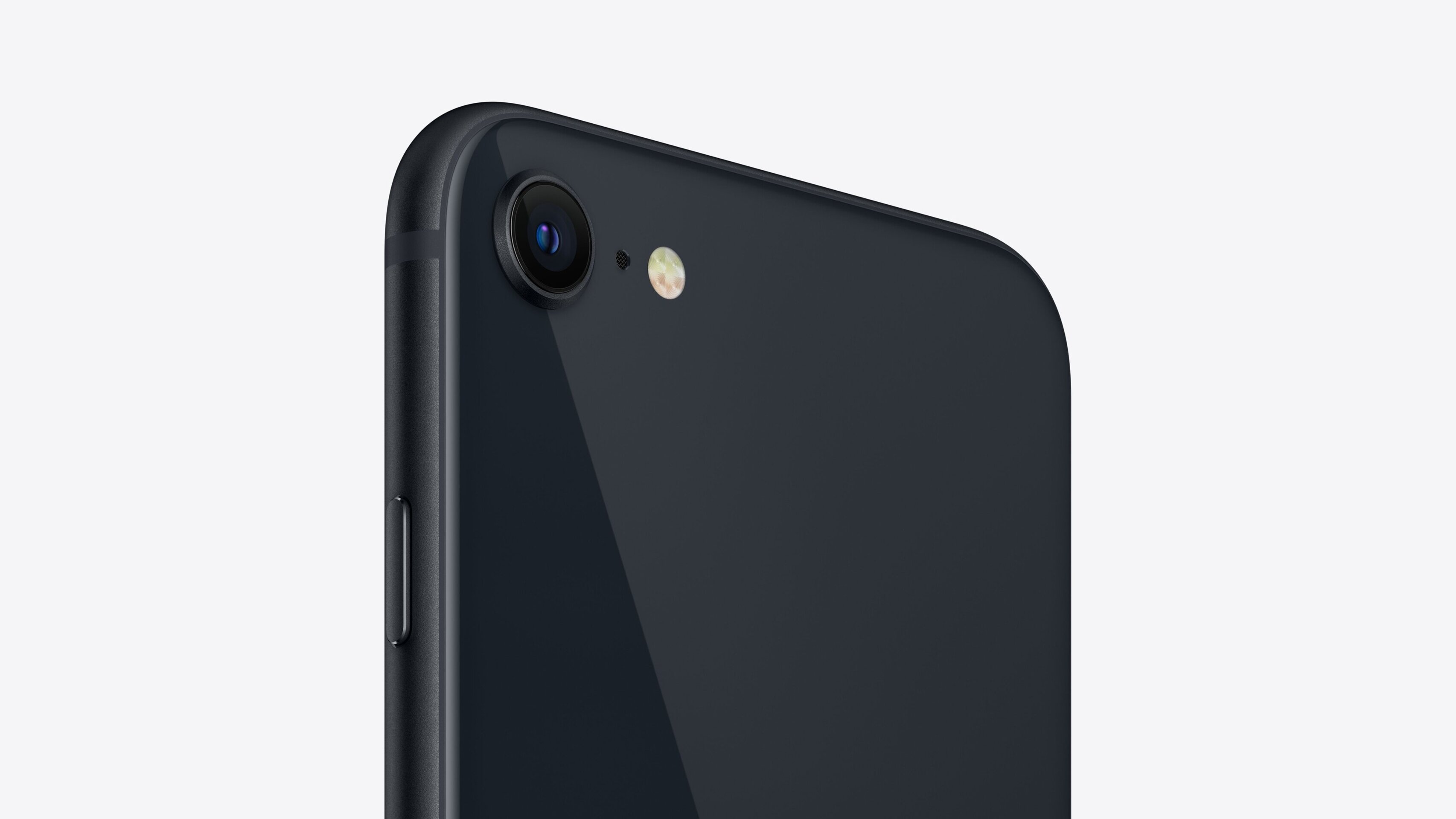 iPhone SE (3ª Gen) - 3
