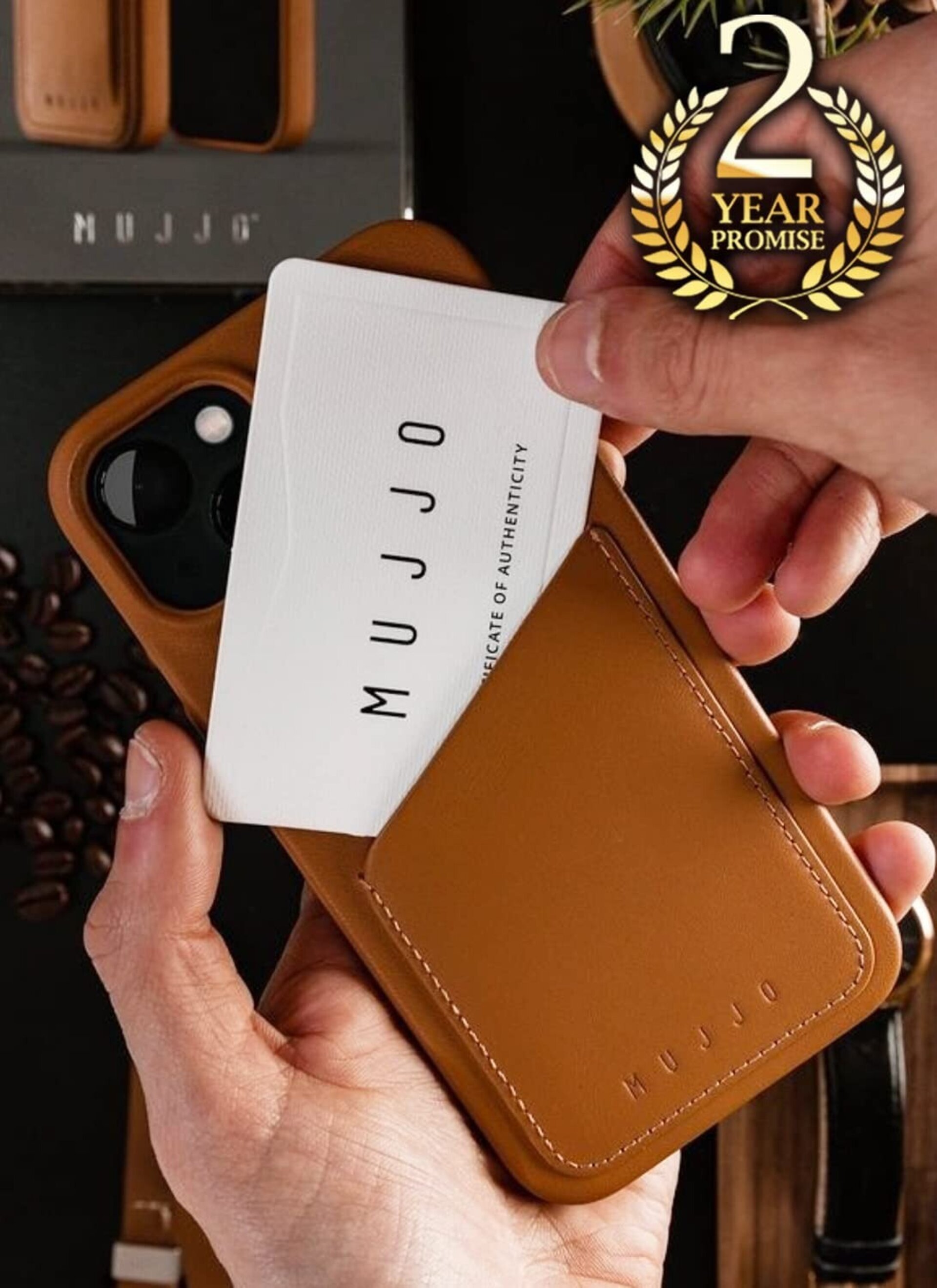 Funda de Piel con Magsafe y apertura para tarjeta Iphone 13/14/15 Marrón  Mujjo - 2